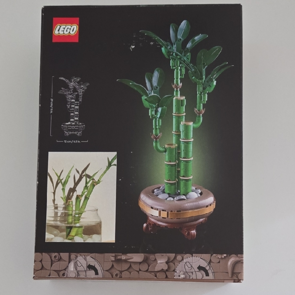 LEGO Botanicals Lucky Bamboo Building Set - 10344 - Picture 2 of 8